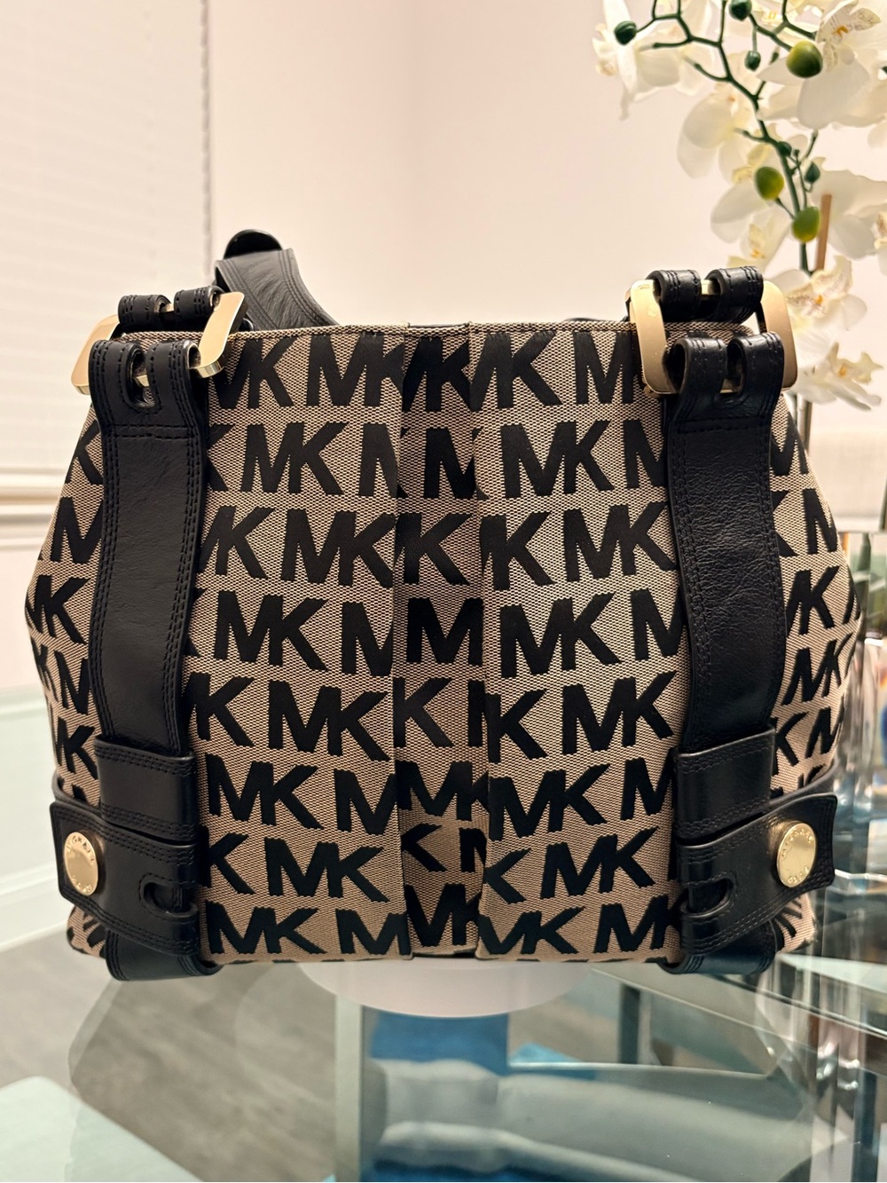 Michael Kors Black & Brown MK Logo Shoulder Bag & Matching Wallet - Picture 16 of 17